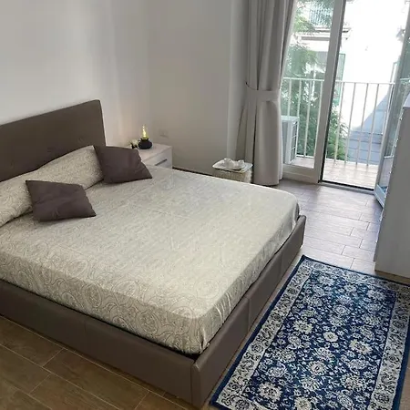 Casa Sangio Nel Cuore Di * Neapol