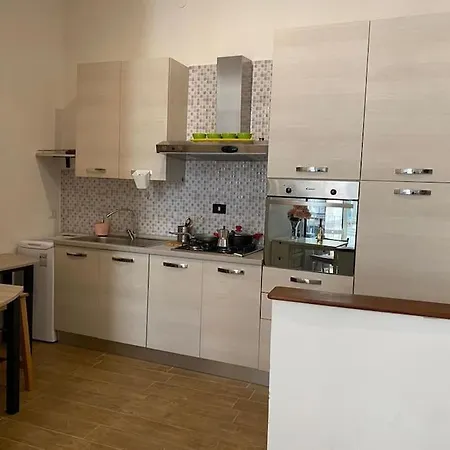 Casa Sangio Nel Cuore Di Neapol